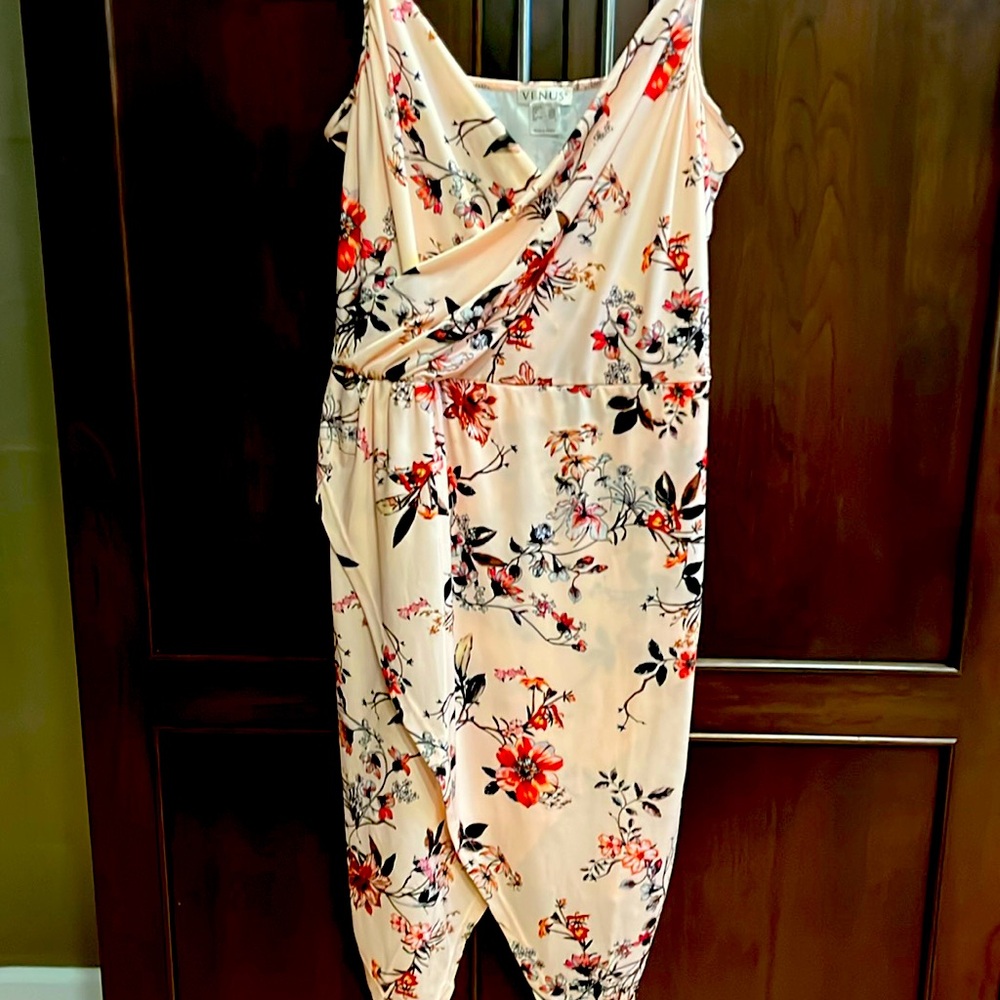 COPY - 117.  Great  v hemline ! Adjustable strap